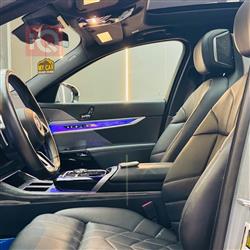 بي ام دبليو الفئة 7